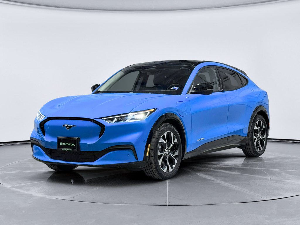 2023 Ford Mustang-Mach-e Premium's photo