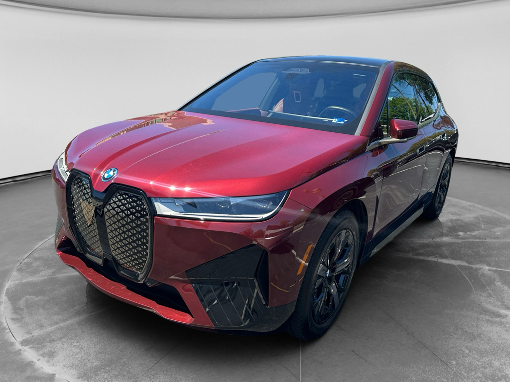 2024 BMW iX xDrive50's photo