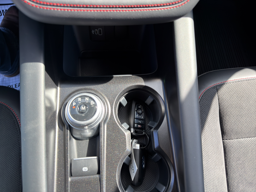 2026 Ford Explorer ST - Photo 29
