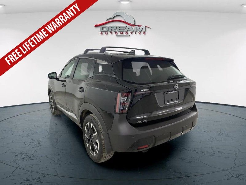 new 2026 NISSAN KICKS SV