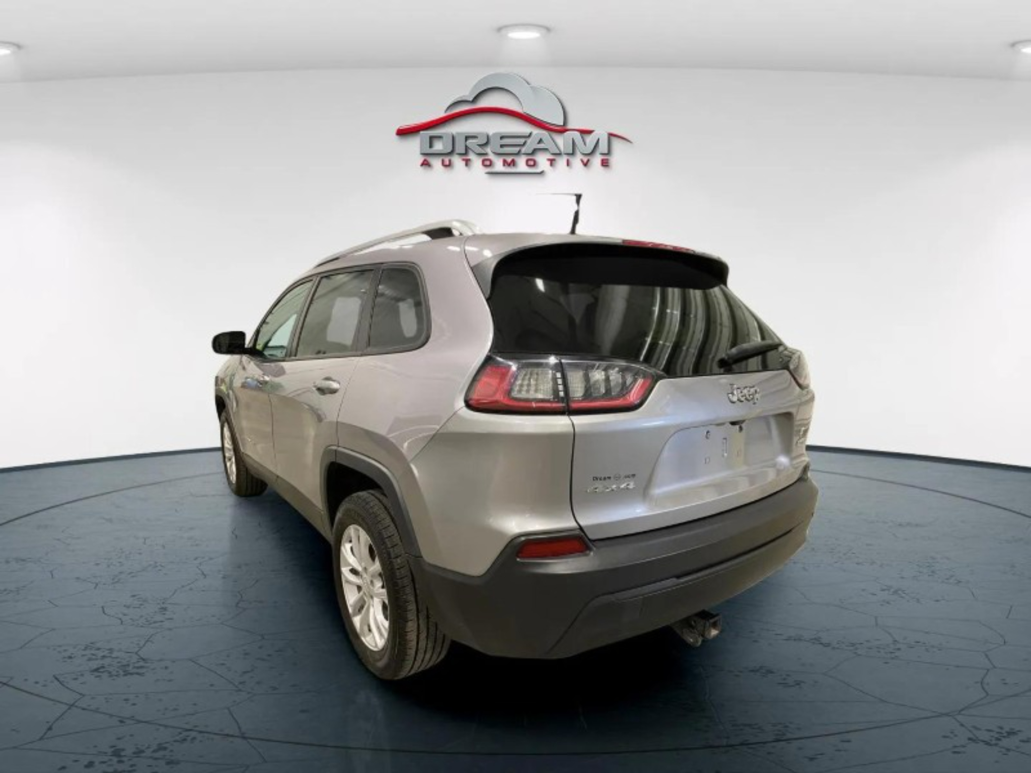 used 2021 JEEP CHEROKEE Latitude