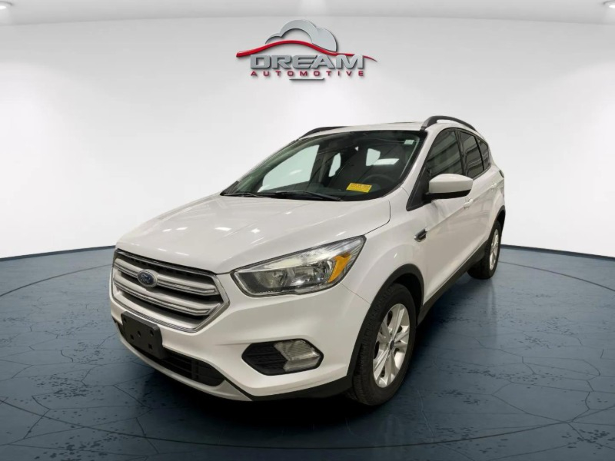 used 2018 FORD ESCAPE SE