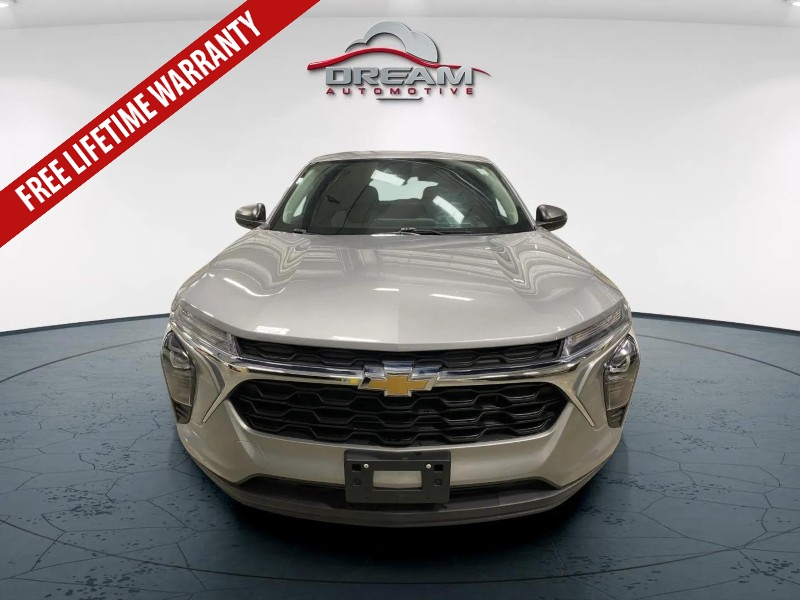 used 2024 CHEVROLET TRAX LS