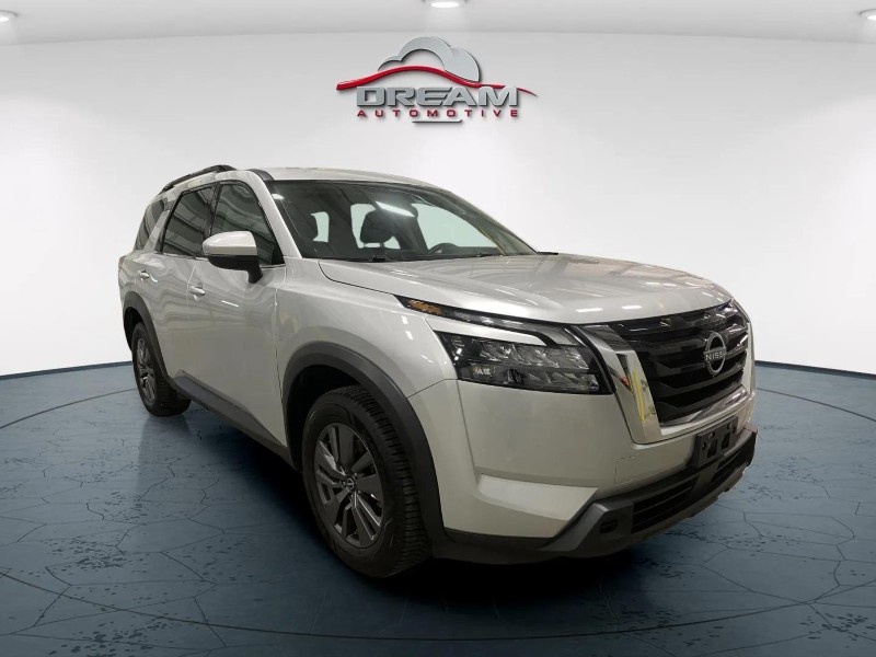 used 2024 NISSAN PATHFINDER SV