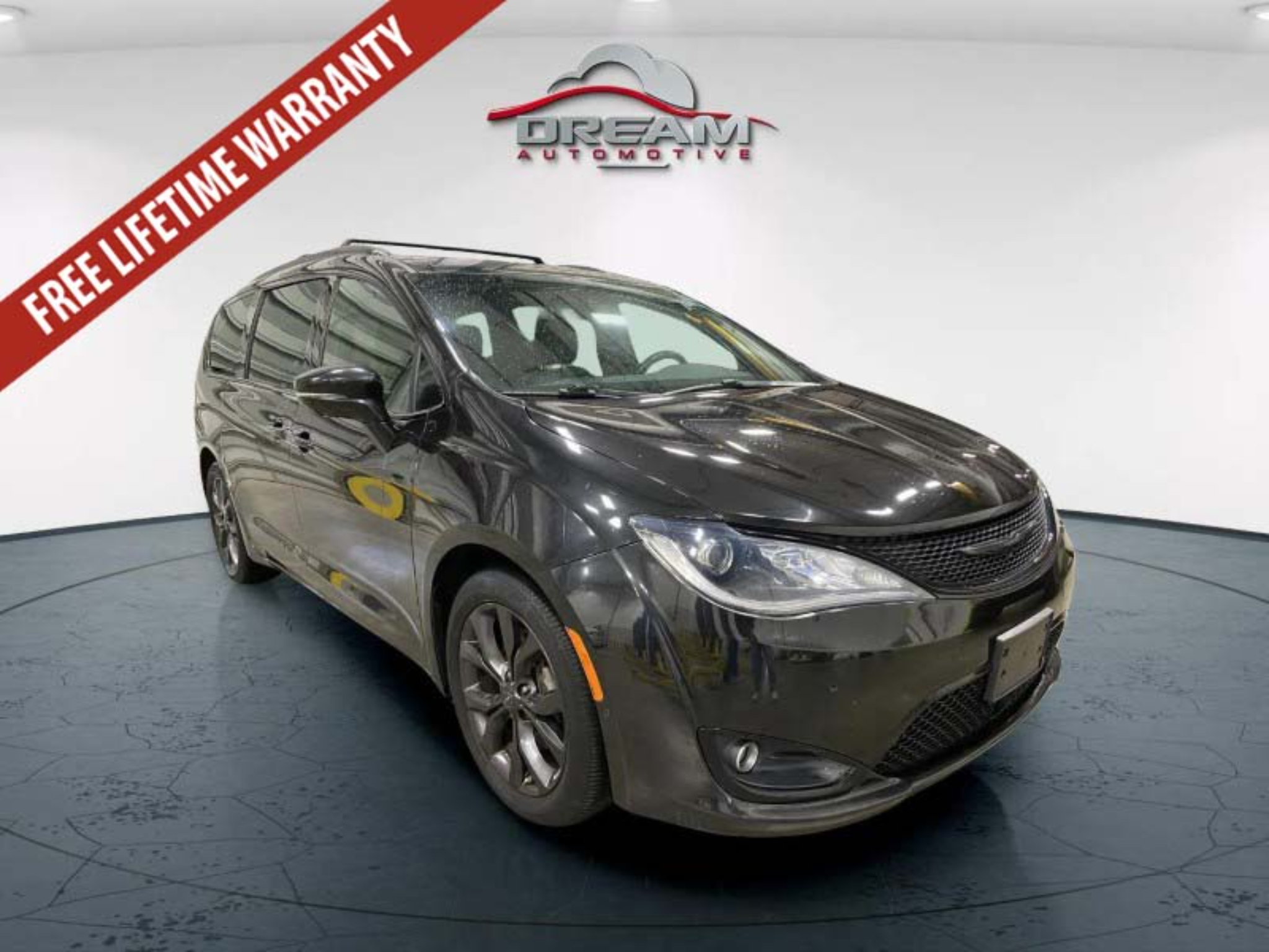 used 2020 CHRYSLER PACIFICA Limited