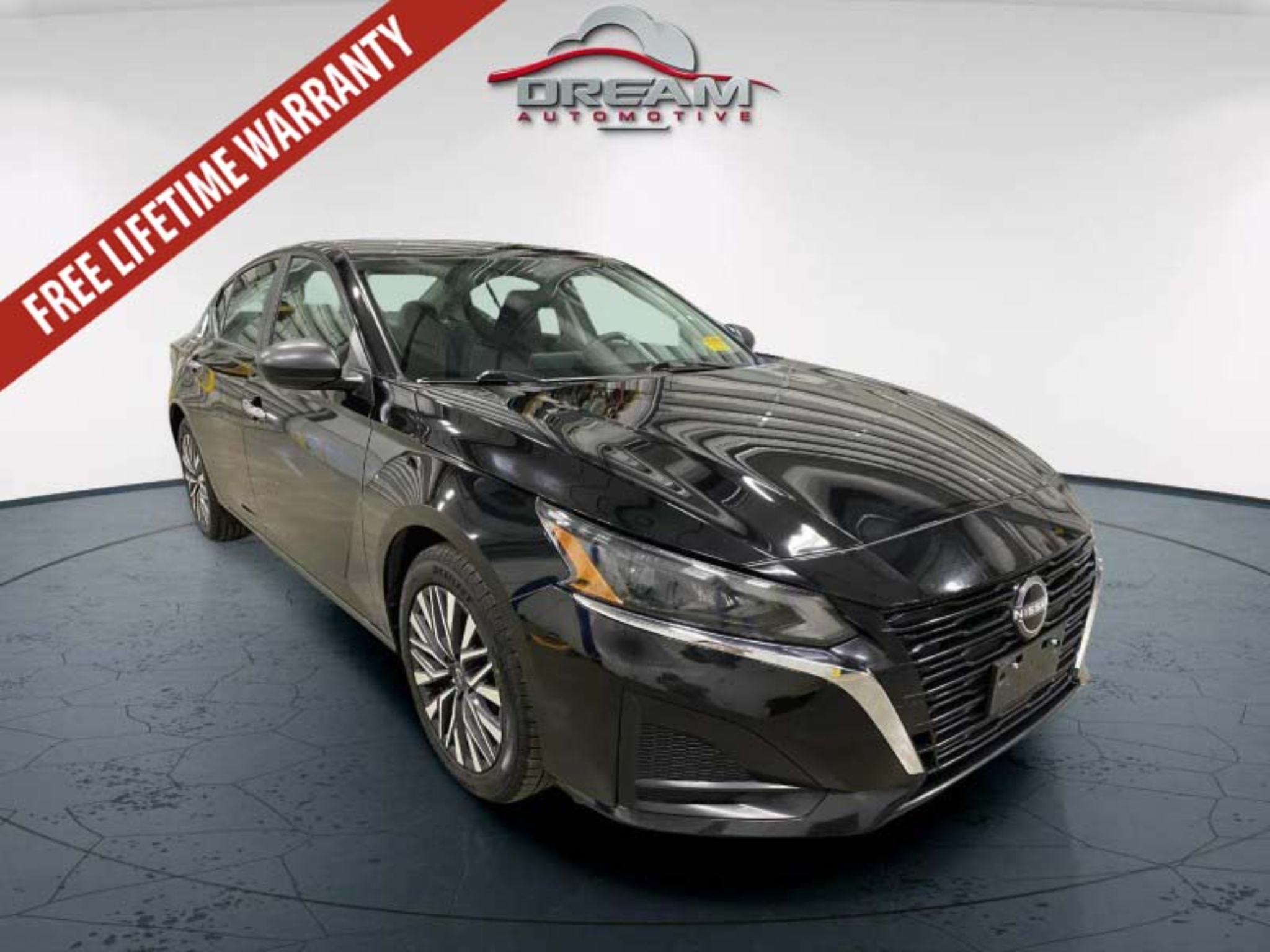 2025 NISSAN ALTIMA SV in Lawrence