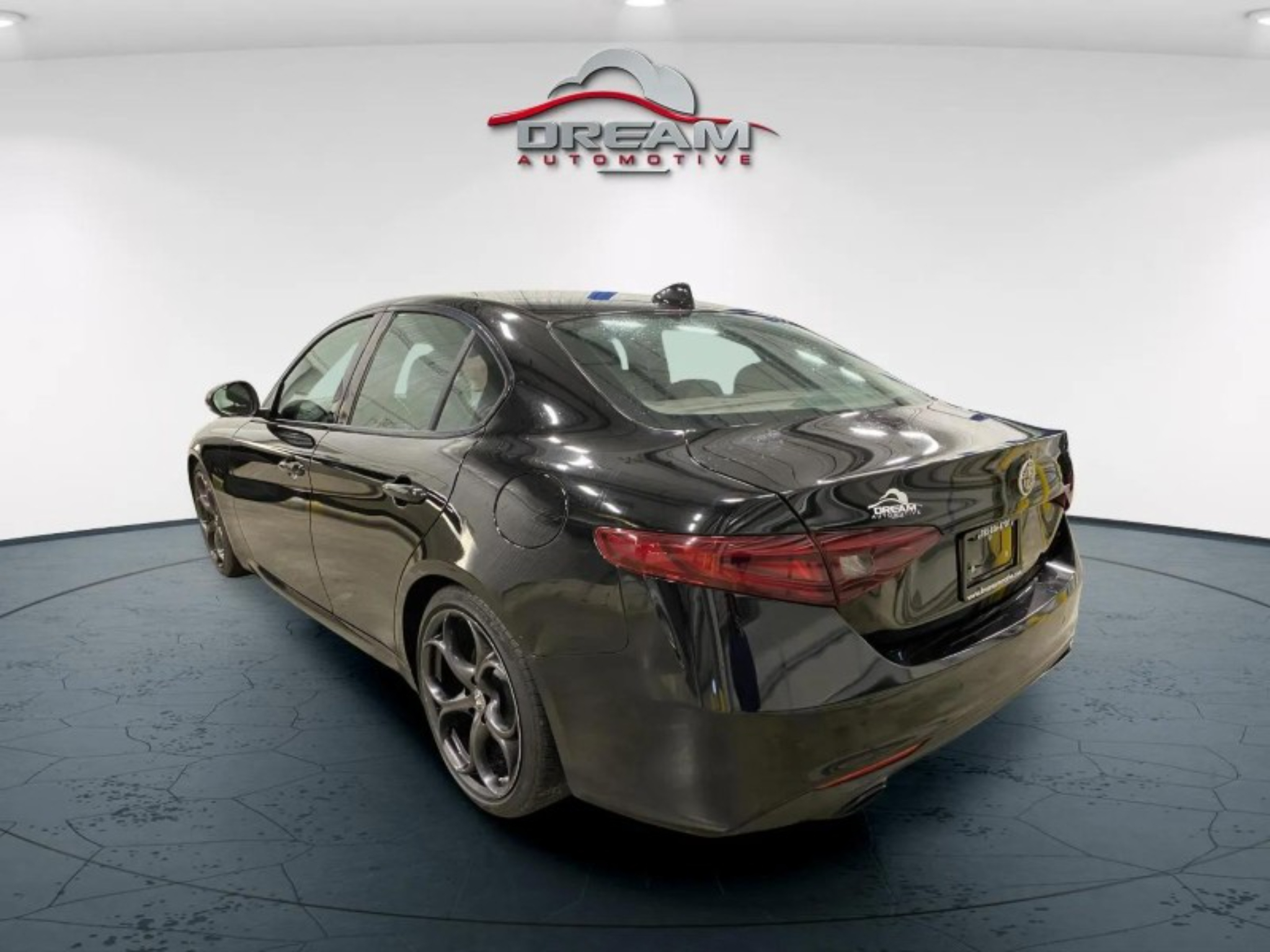 used 2019 ALFA ROMEO GIULIA 4d Sedan RWD