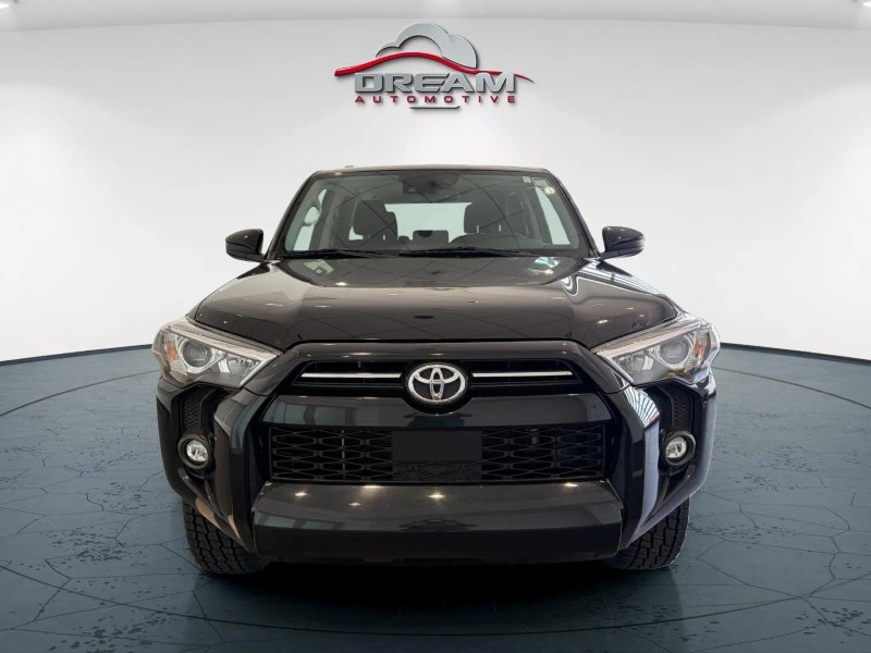 used 2024 TOYOTA 4RUNNER SR5