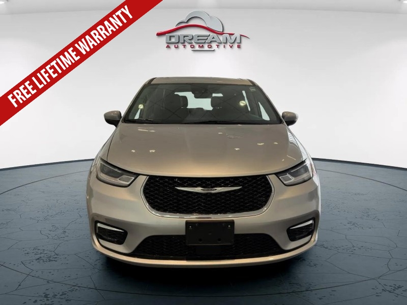 used 2023 CHRYSLER PACIFICA Touring L