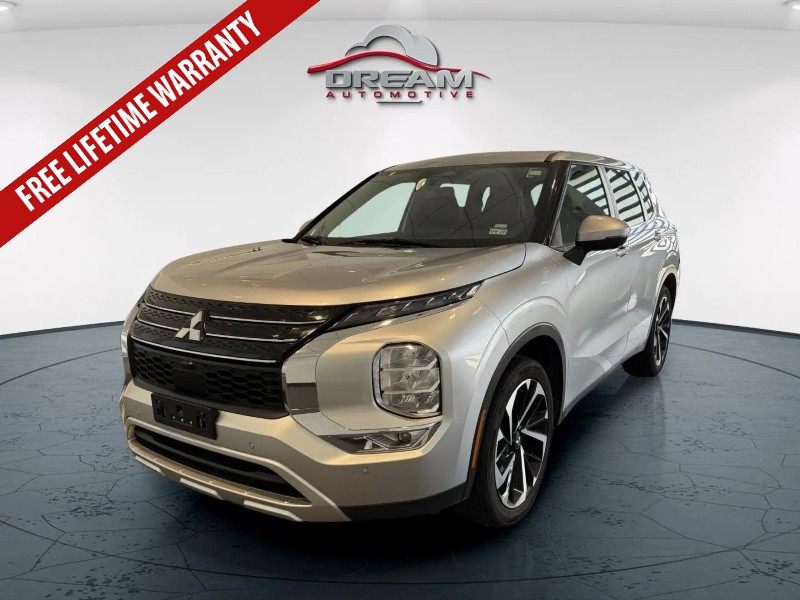 used 2024 MITSUBISHI OUTLANDER SE FWD