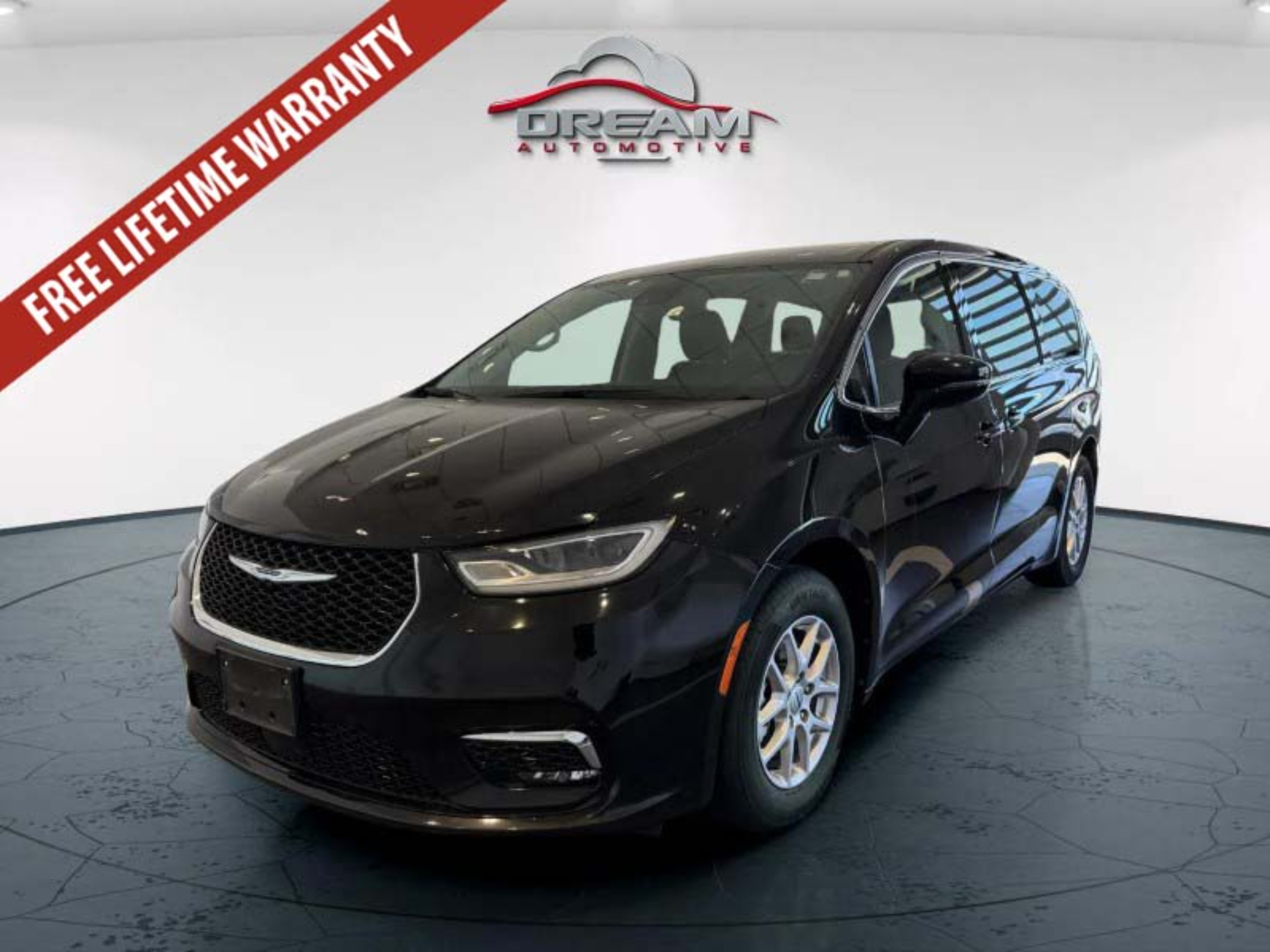 used 2024 CHRYSLER PACIFICA Touring L