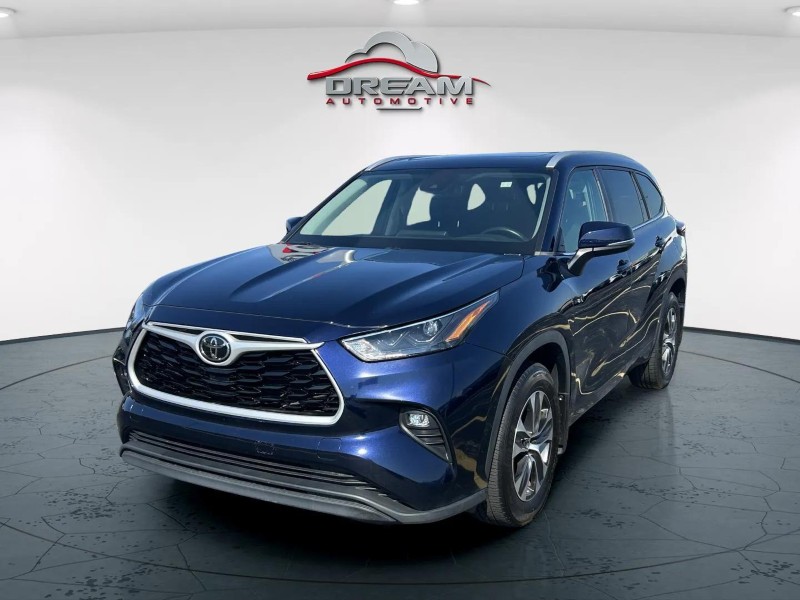 used 2023 TOYOTA HIGHLANDER XLE