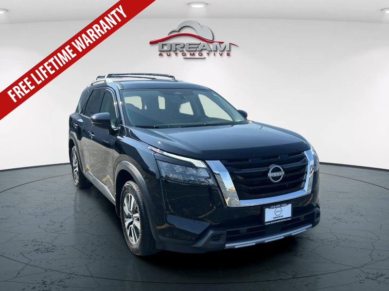 used 2025 NISSAN PATHFINDER SL