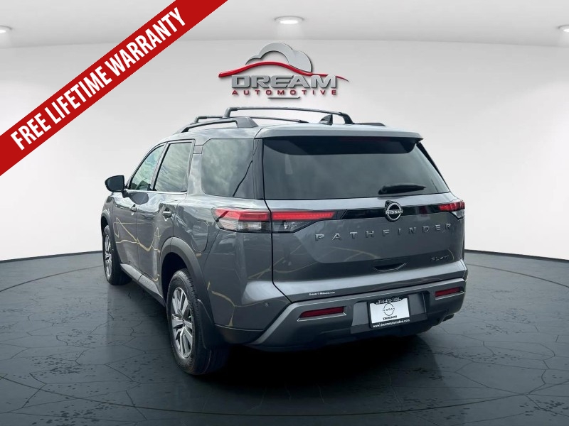 new 2026 NISSAN PATHFINDER SL