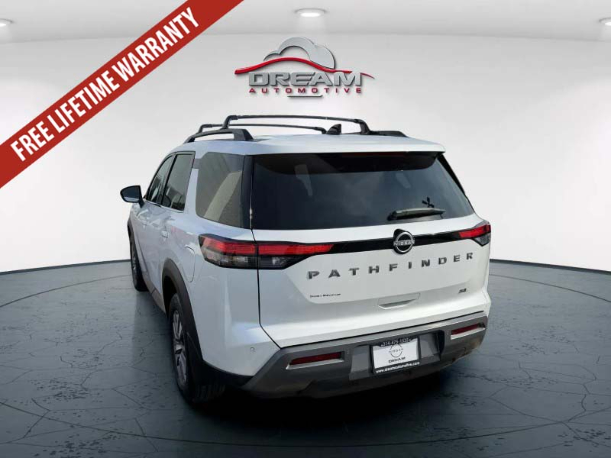 new 2026 NISSAN PATHFINDER SL