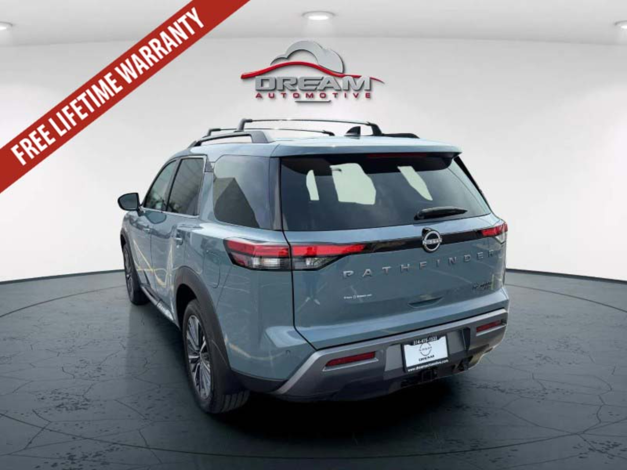 new 2026 NISSAN PATHFINDER Platinum