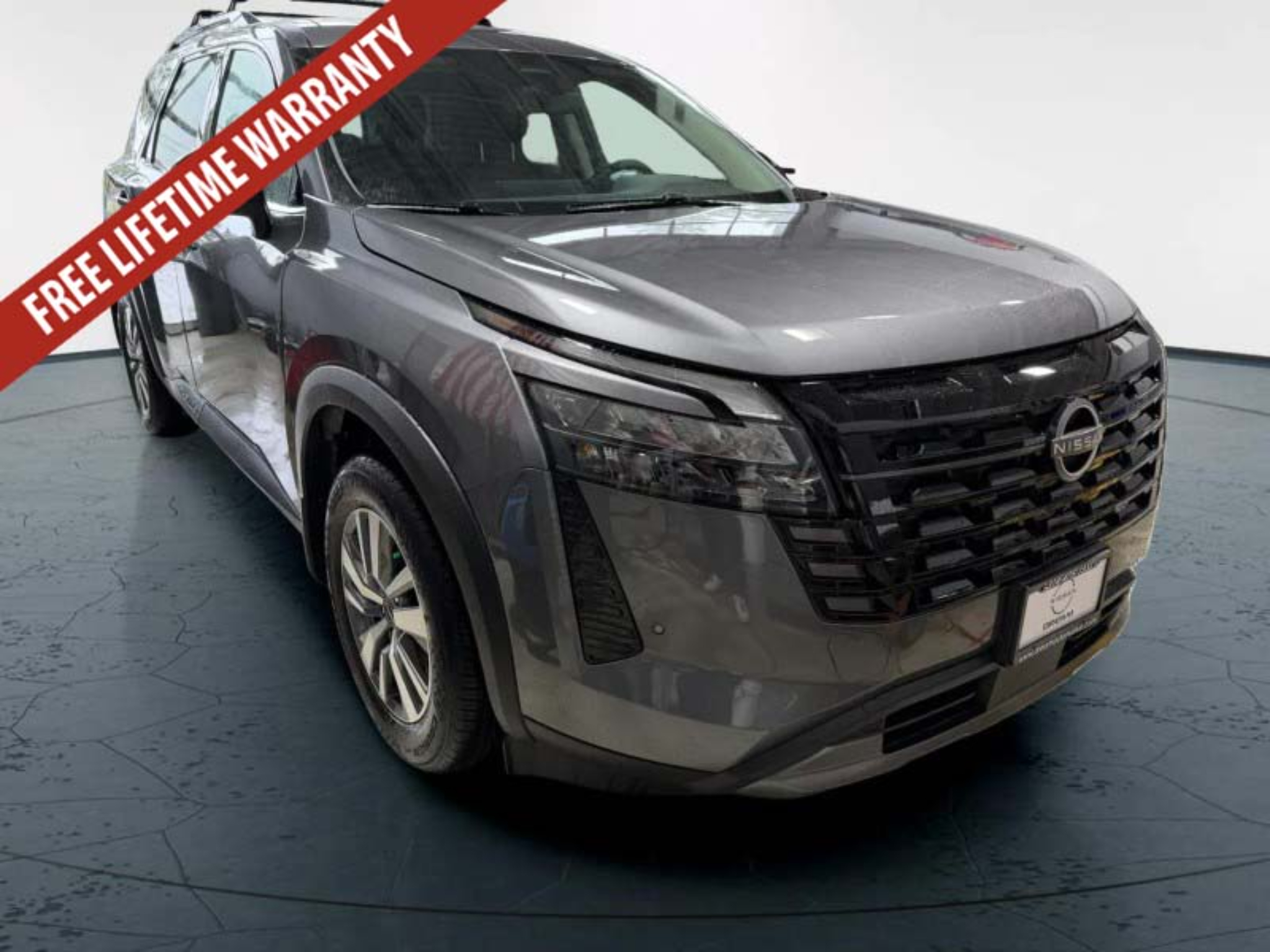 2026 NISSAN PATHFINDER SL in Lawrence