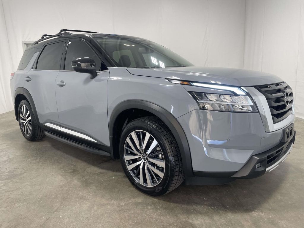 Used 2022 Nissan Pathfinder