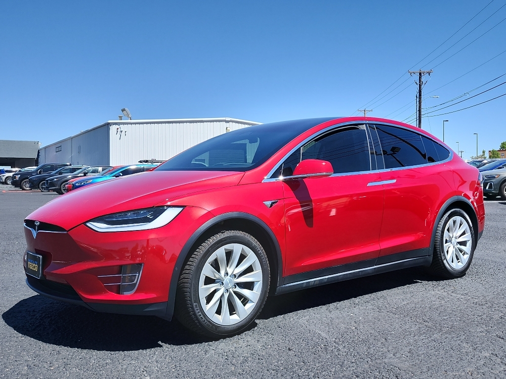2021 Tesla Model X Long Range Plus's photo