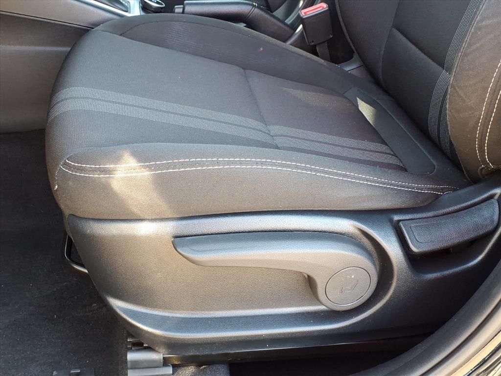 Used 2023 Hyundai Venue SUV