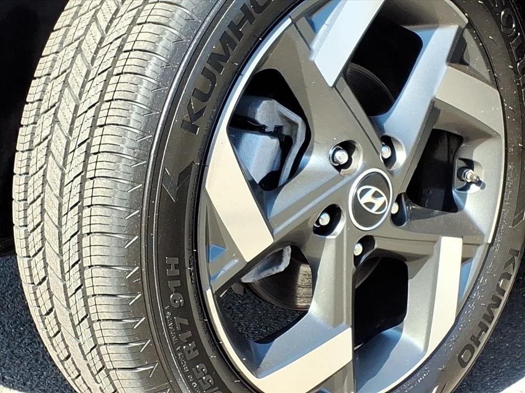 Used 2023 Hyundai Venue SUV