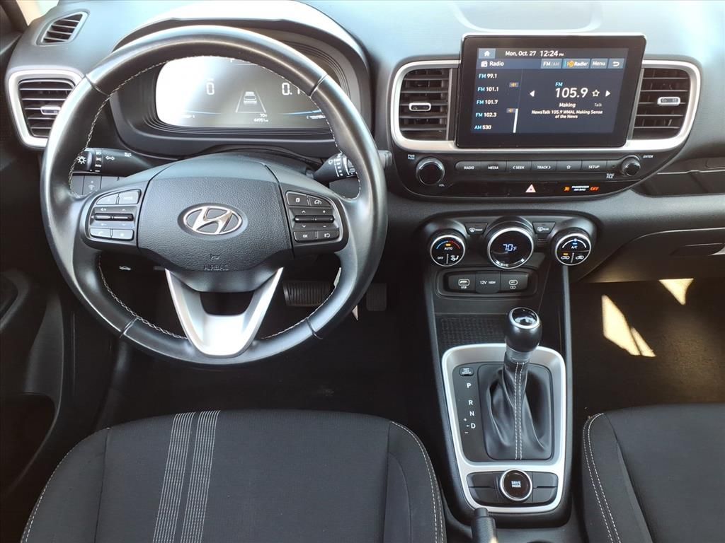 Used 2023 Hyundai Venue SUV