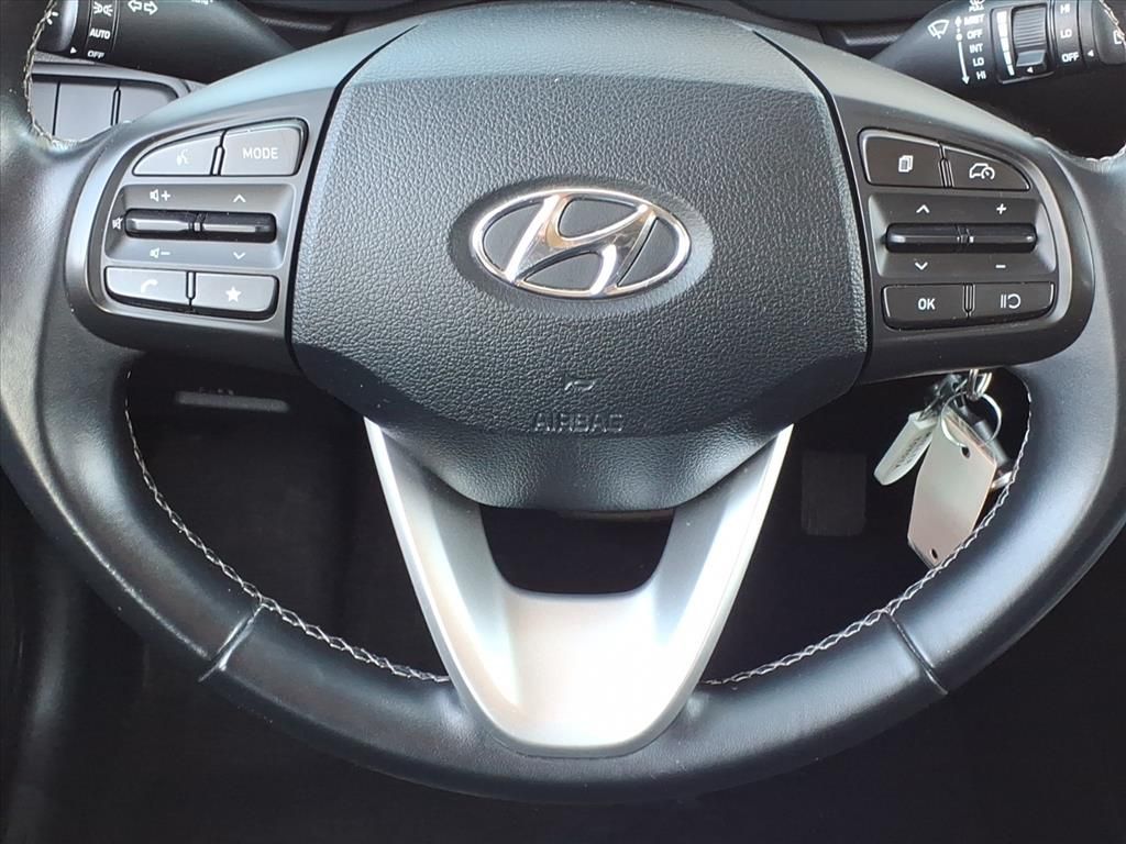 Used 2023 Hyundai Venue SUV