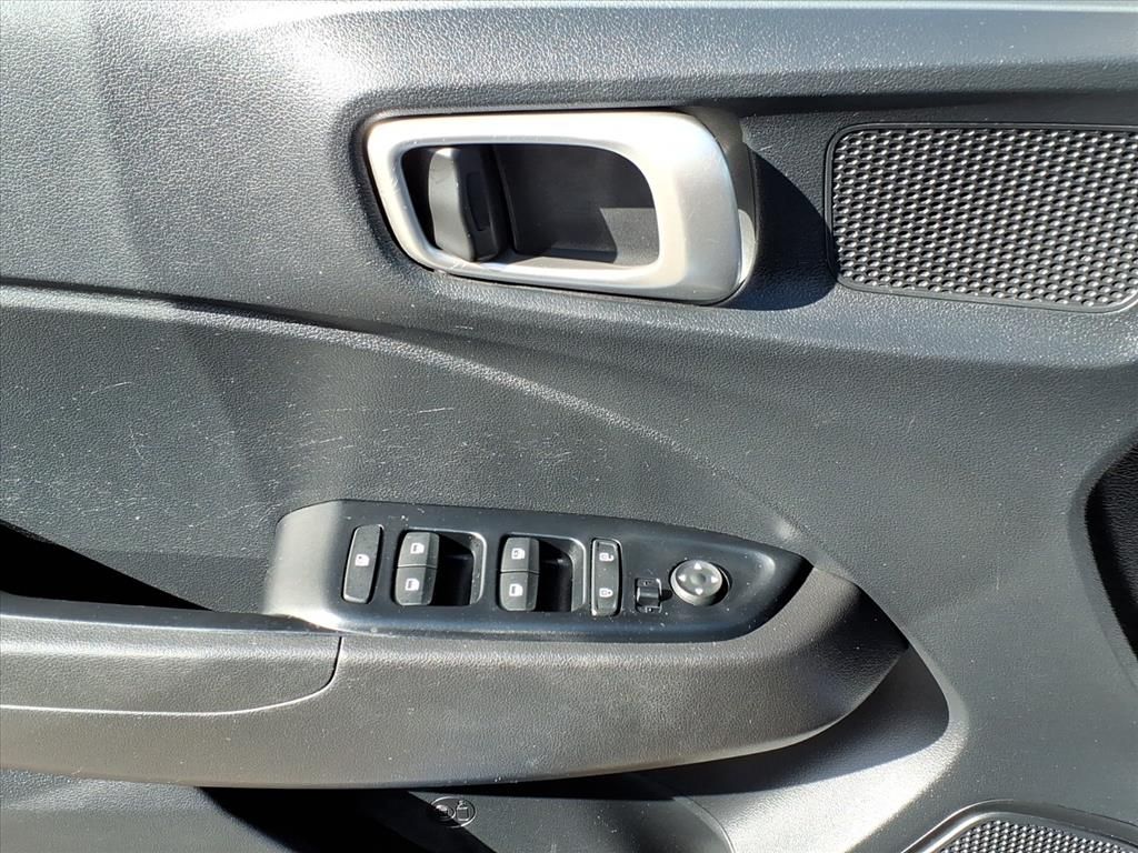 Used 2023 Hyundai Venue SUV