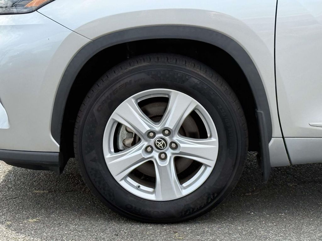 Used 2022 Toyota Highlander SUV