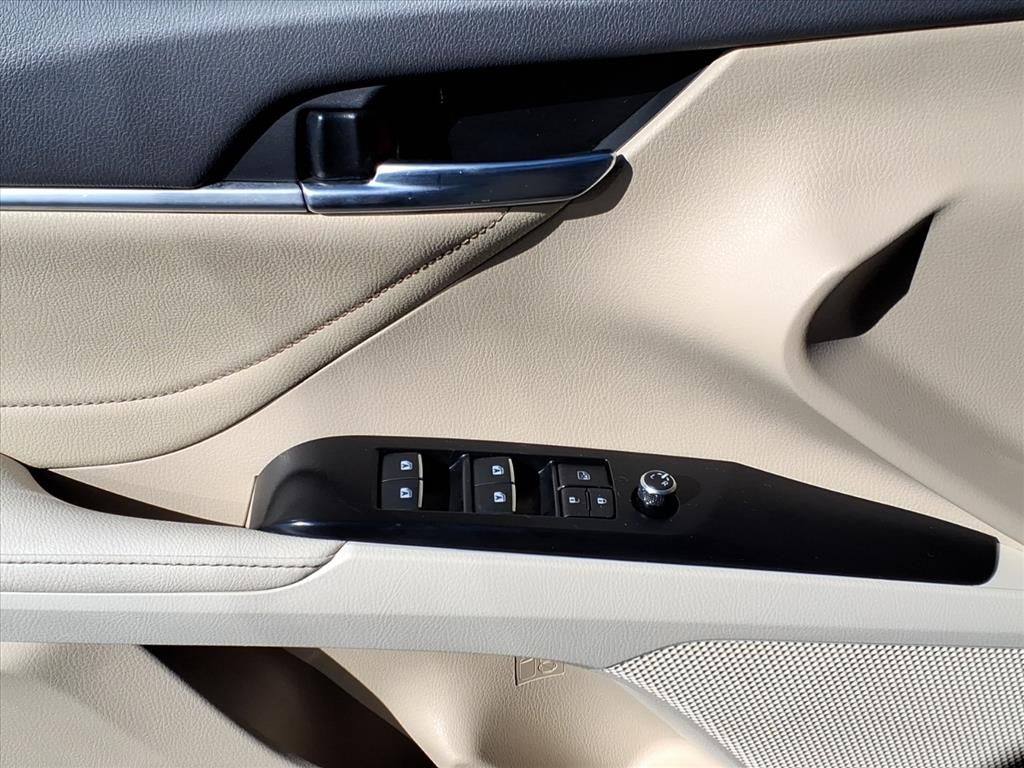 Used 2018 Toyota Camry Sedan