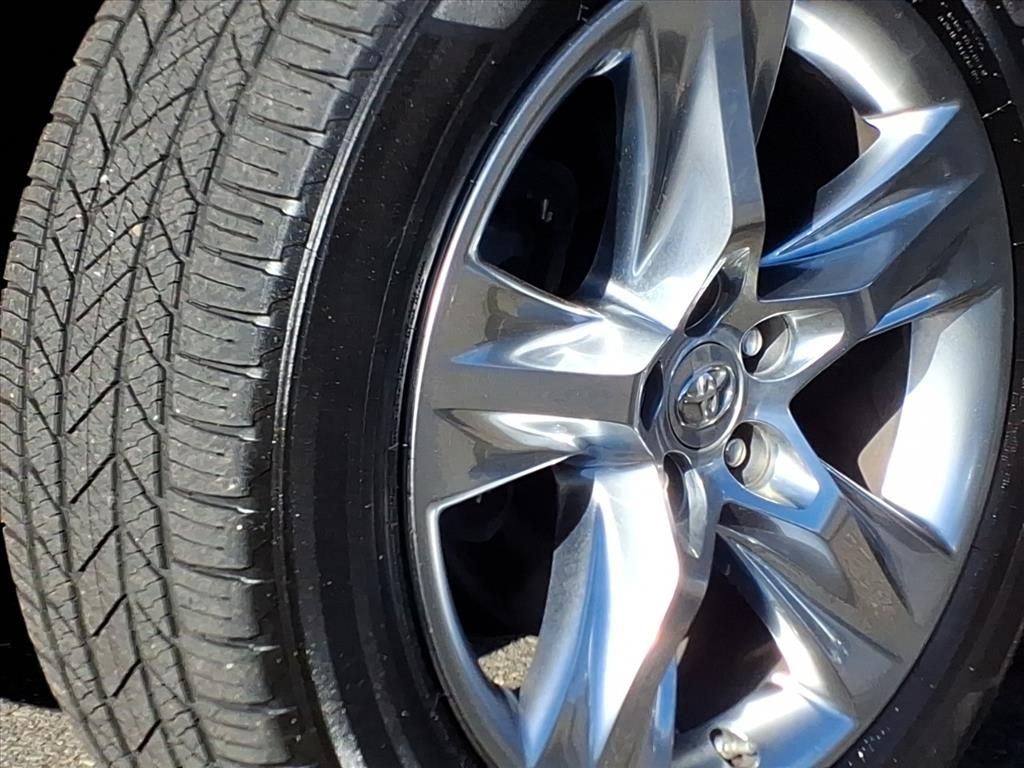 Used 2015 Toyota Highlander SUV