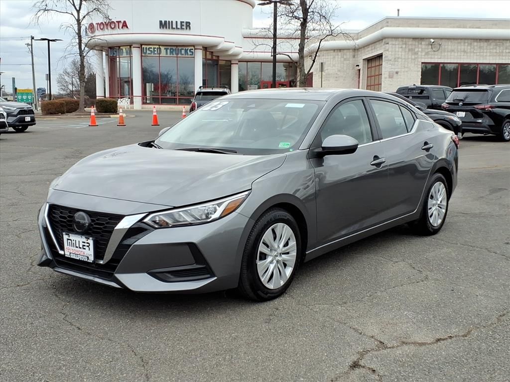 2023 Nissan Sentra S's photo