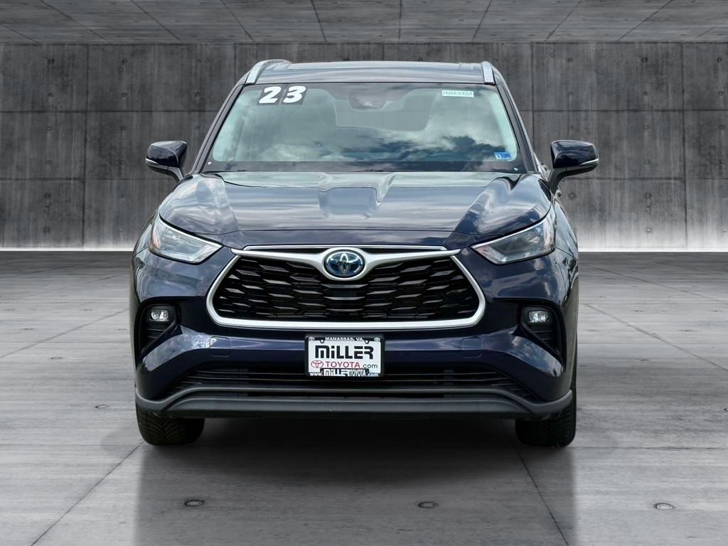 Used 2023 Toyota Highlander Hybrid SUV