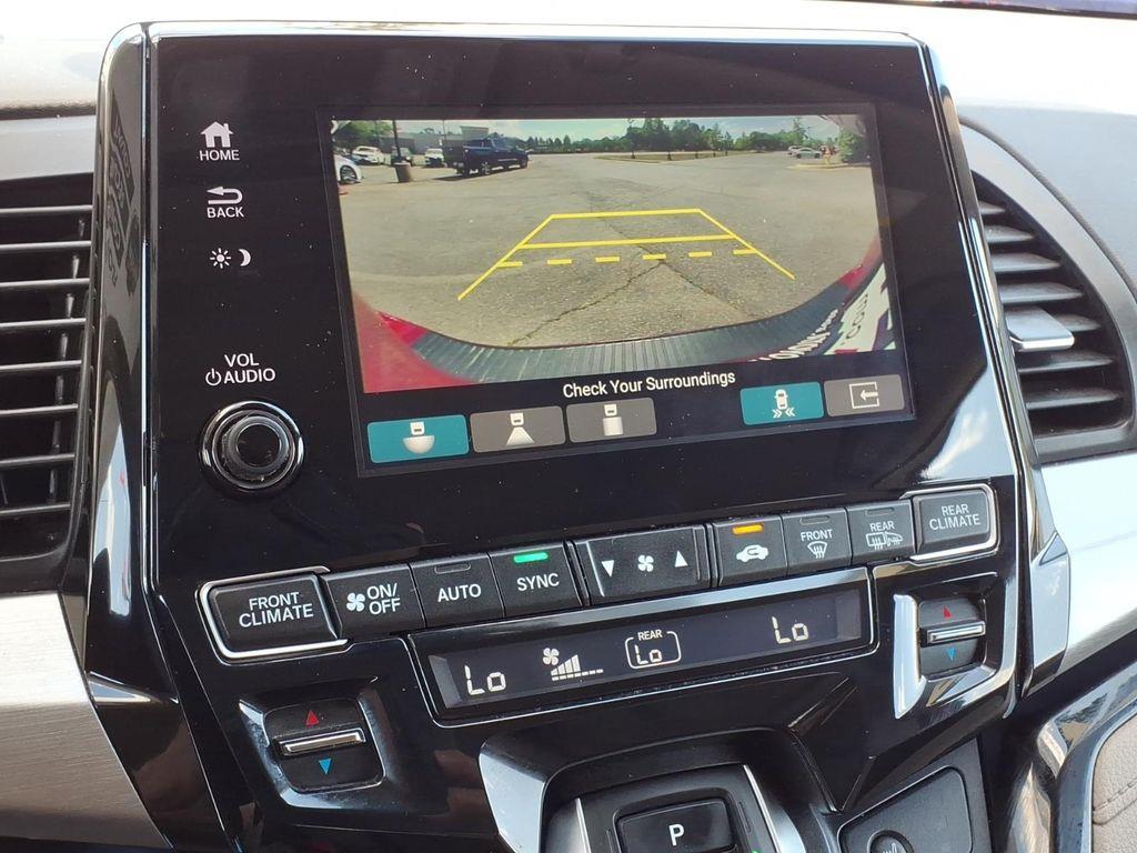 2022 Honda Odyssey Touring - Photo 14