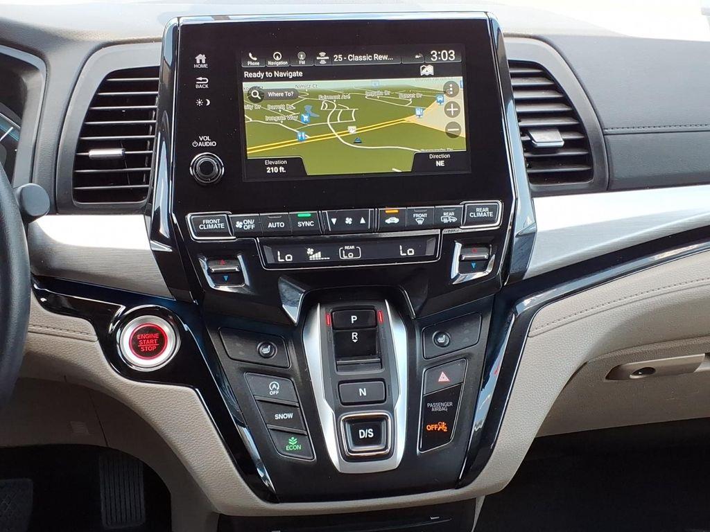 2022 Honda Odyssey Touring - Photo 13