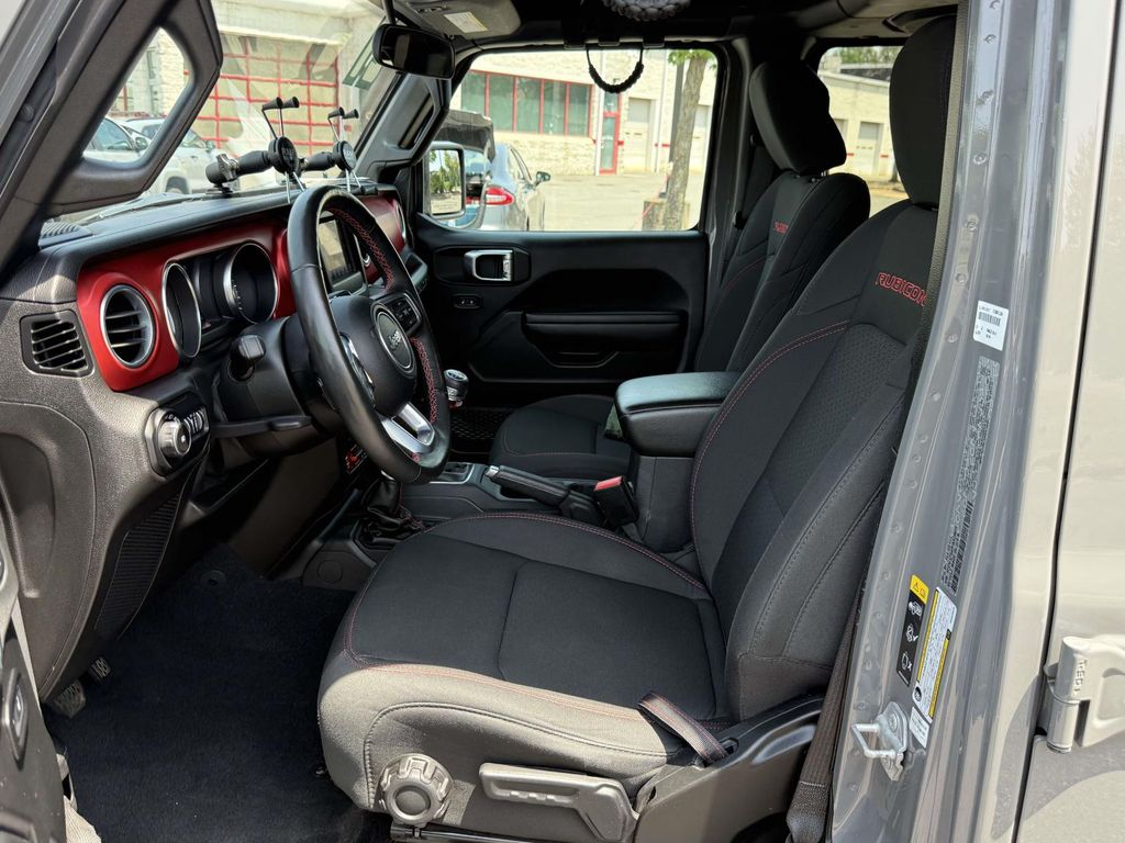 Used 2021 Jeep Wrangler SUV