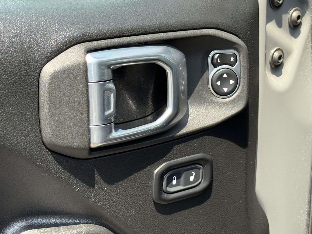 Used 2021 Jeep Wrangler SUV
