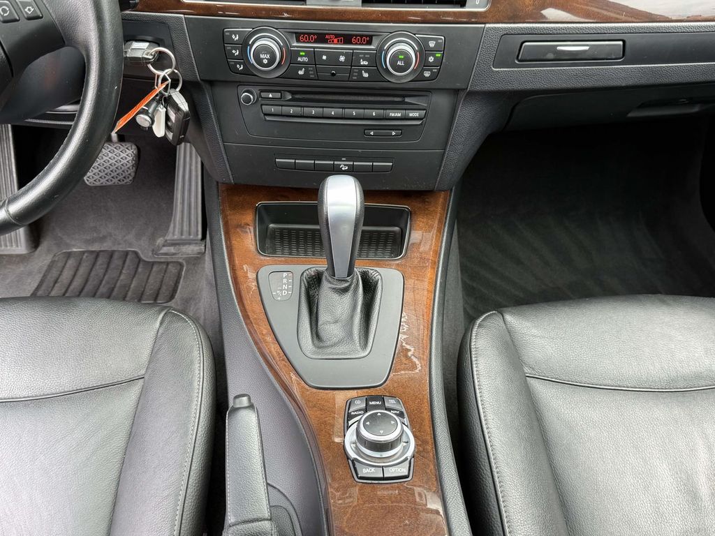 Used 2011 BMW 3 series Sedan
