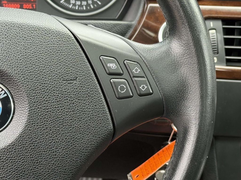 Used 2011 BMW 3 series Sedan