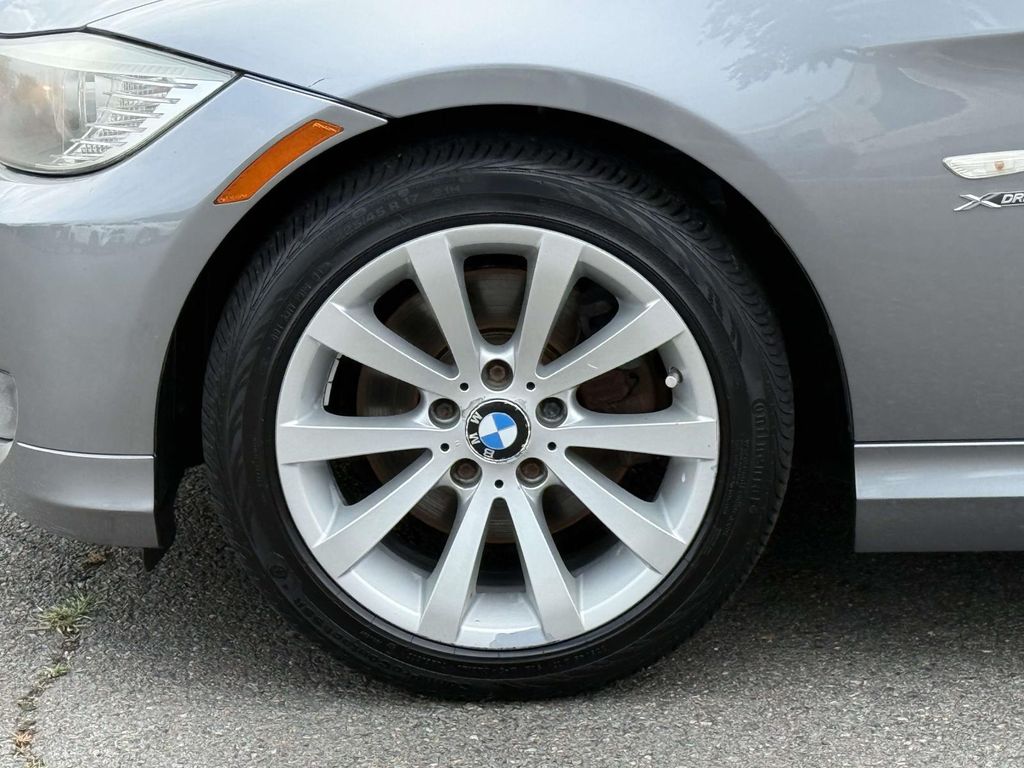Used 2011 BMW 3 series Sedan