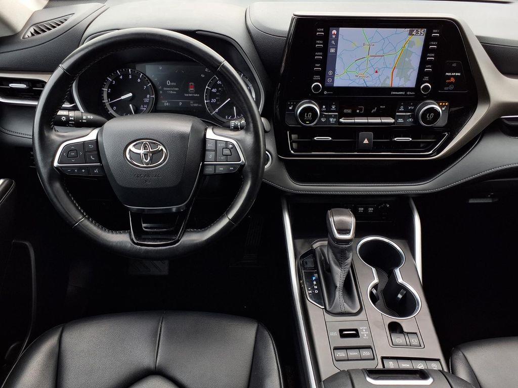 Used 2020 Toyota Highlander SUV