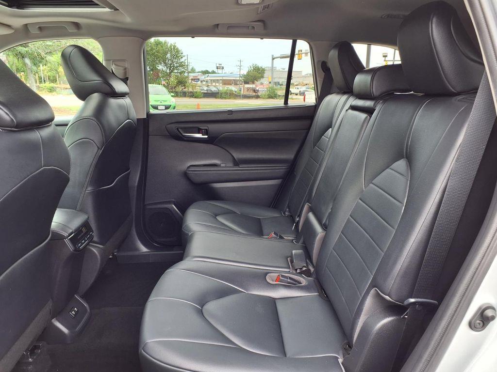 Used 2020 Toyota Highlander SUV