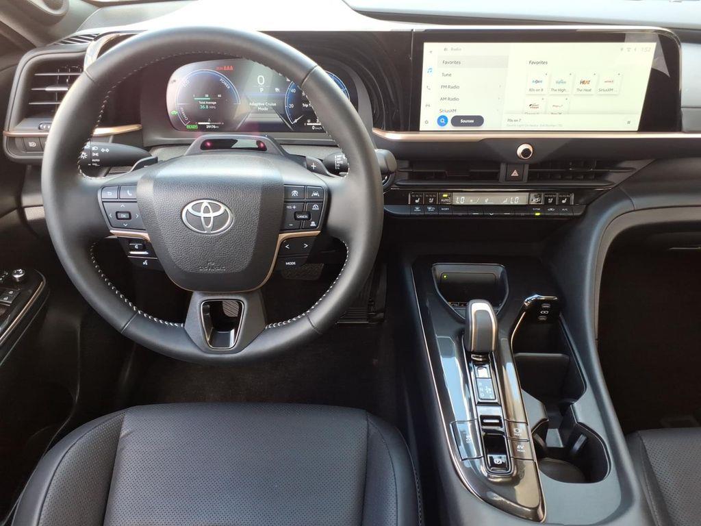 Used 2025 Toyota Crown Signia SUV