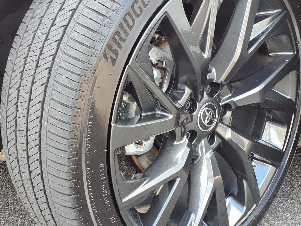 Used 2025 Toyota Crown Signia SUV