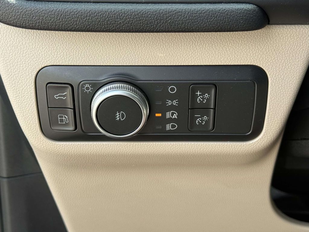 Used 2022 Ford Escape Hybrid SUV