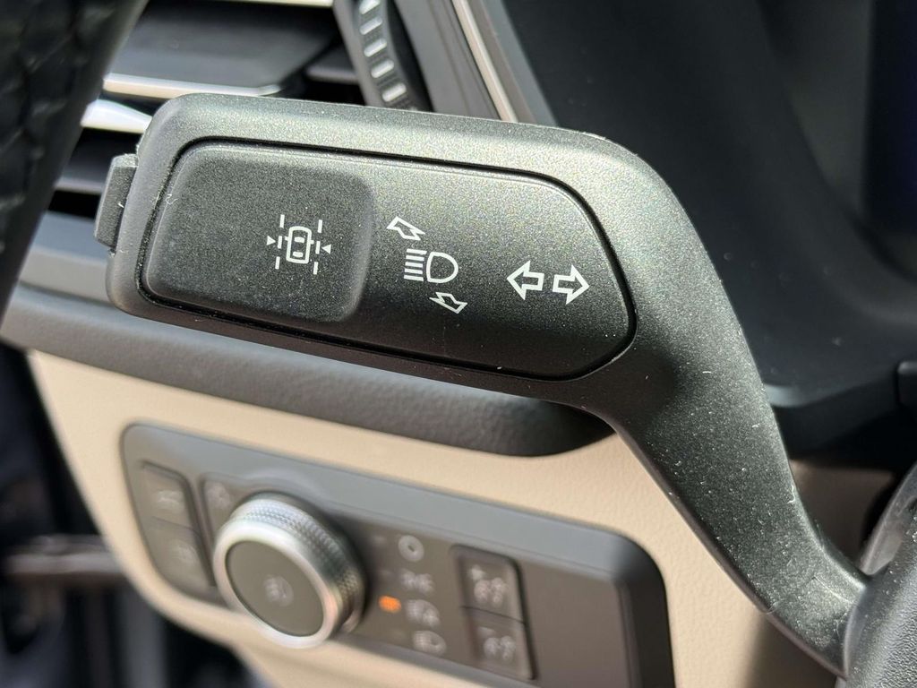 Used 2022 Ford Escape Hybrid SUV