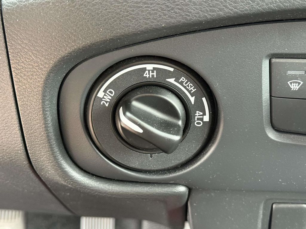 Used 2023 Nissan Frontier Truck