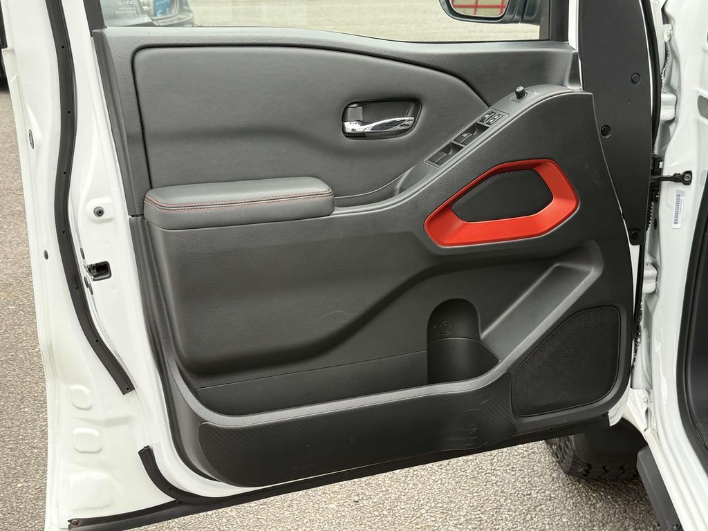 Used 2023 Nissan Frontier Truck