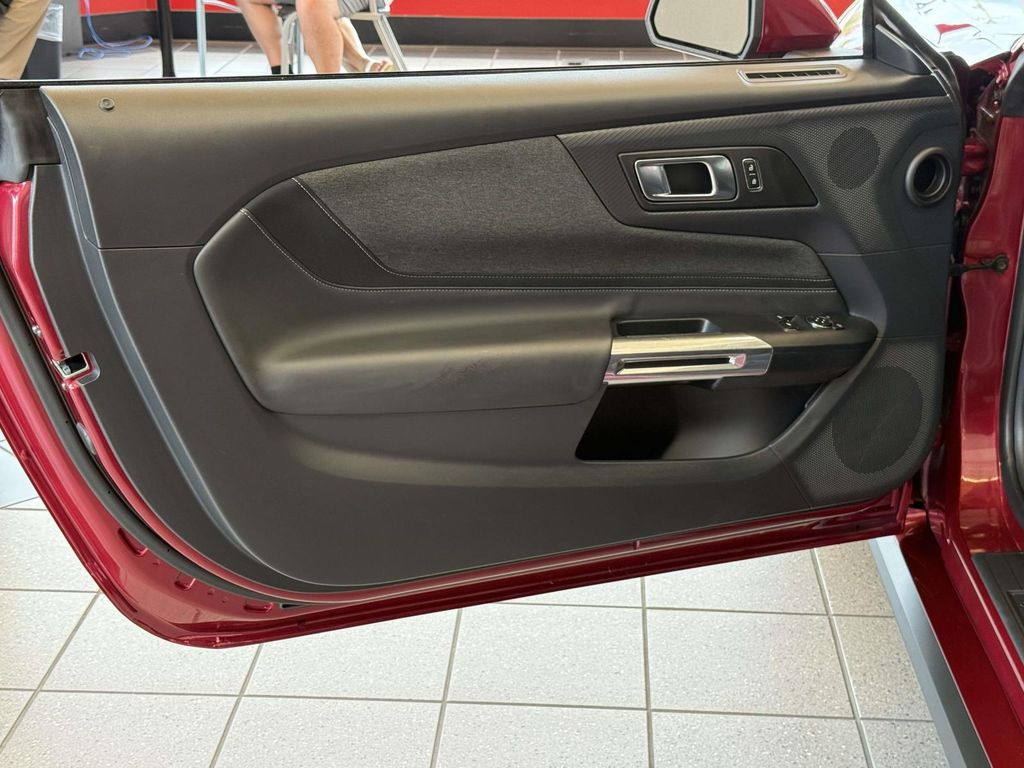 Used 2025 Ford Mustang Coupe