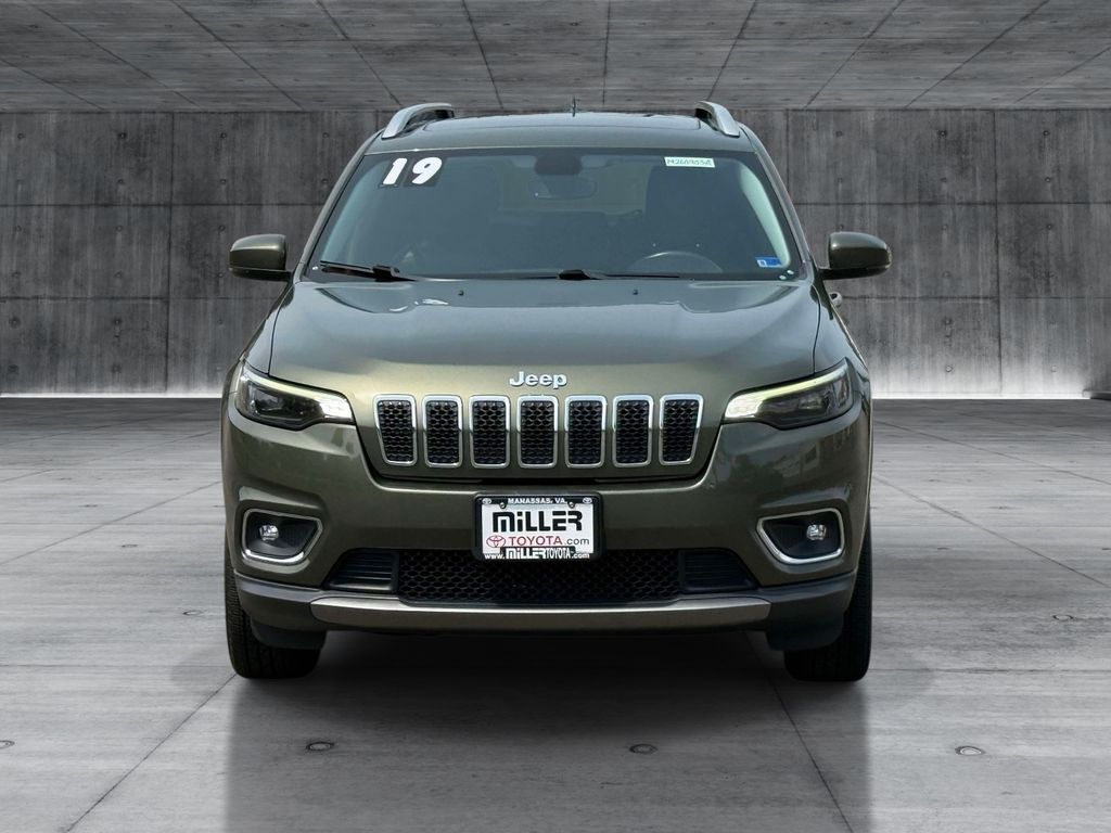 Used 2019 Jeep Cherokee SUV